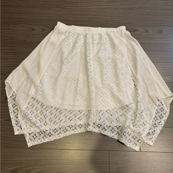 MAURICES WHITE LACE SKIRT - Picture 5 of 5